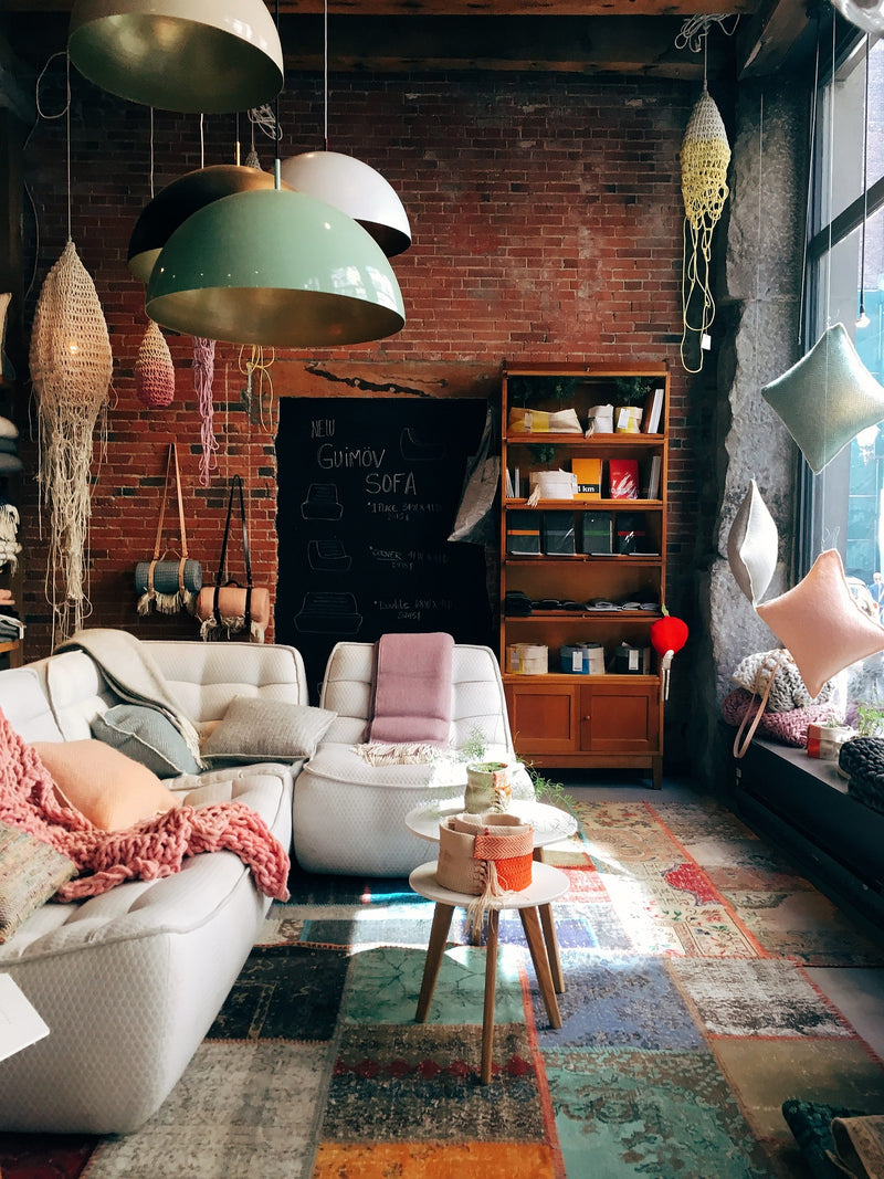 Give Your Home a Classy Look with Lamps