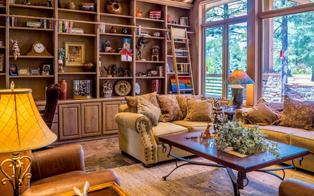 Some Must Have Items in an Interior Decor