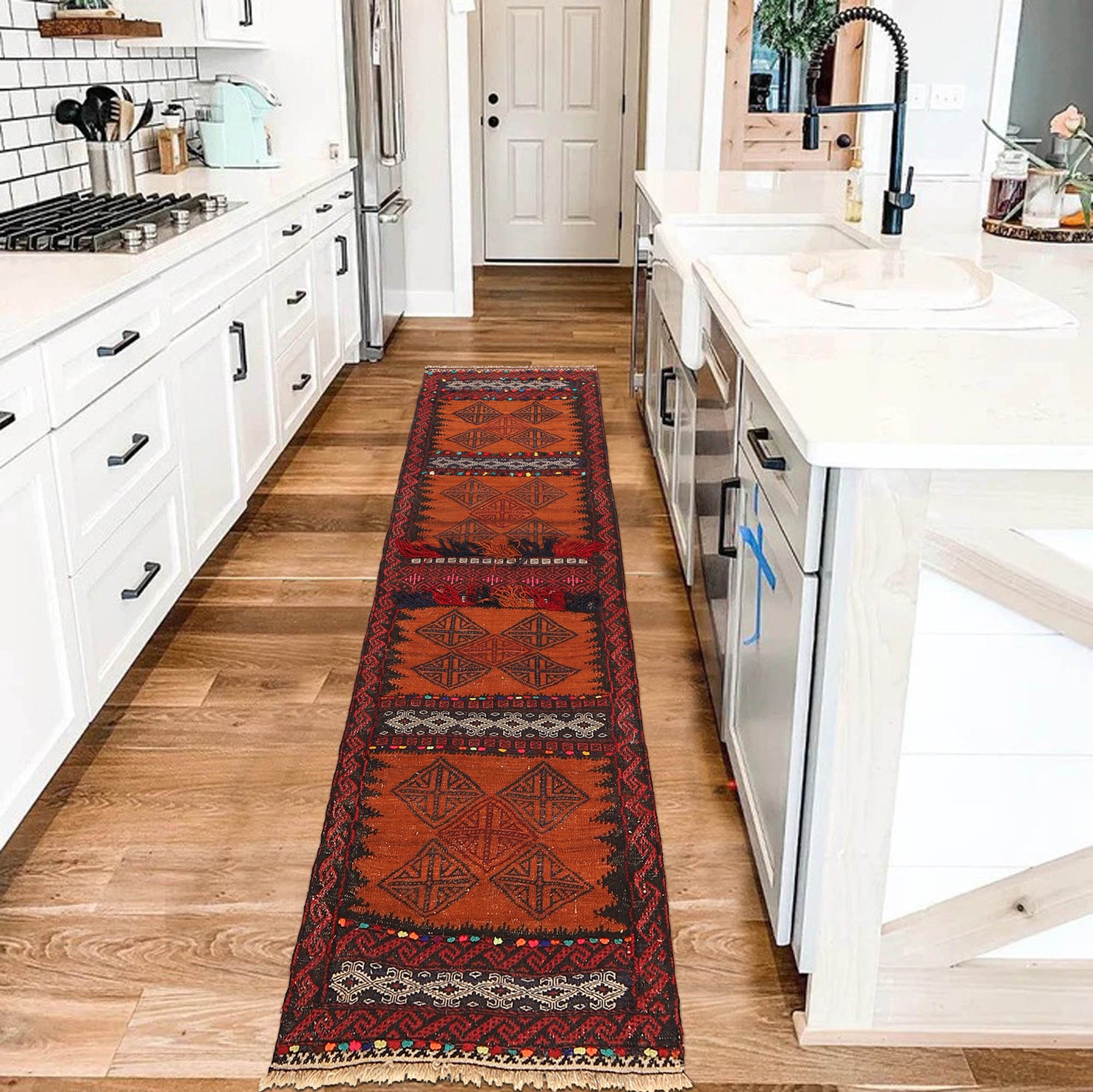 Table Sheet Runner Handmade Brown Curvilinear 6' Runner