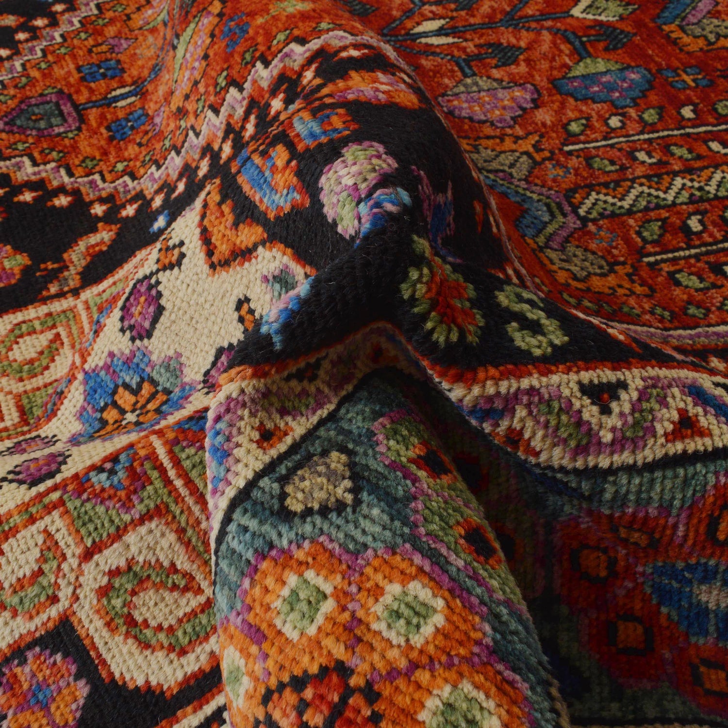 Shirazi Area Rug Handmade Red Medallion 7x10 ft