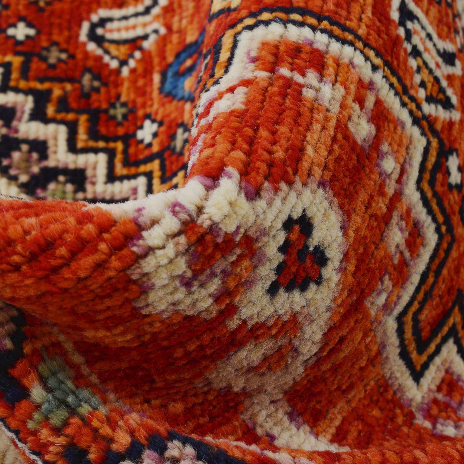 Shirazi Area Rug Handmade Red Medallion 4x7 ft