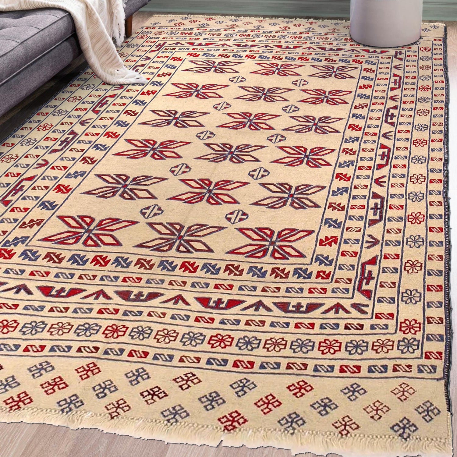 Soumak Kilim Area Rug Handmade White Floral 4x6 ft