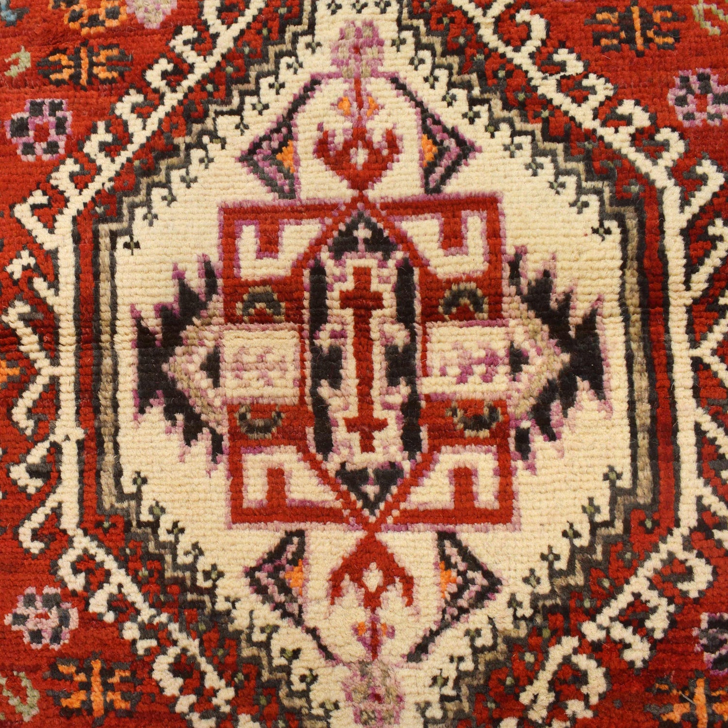 Shirazi Area Rug Handmade Red Medallion 4x7 ft