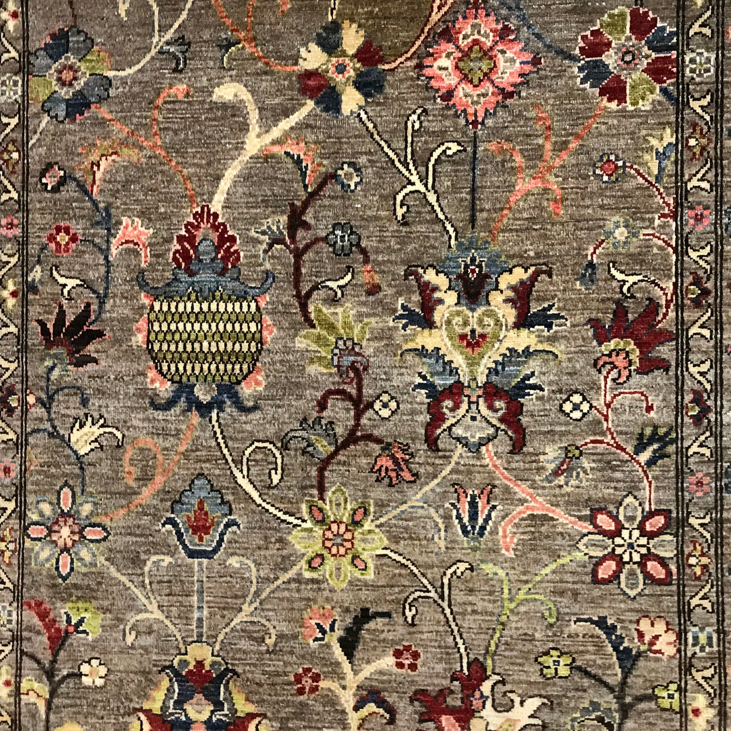 Sultani Area Rug Handmade Gray Floral 5x8 ft