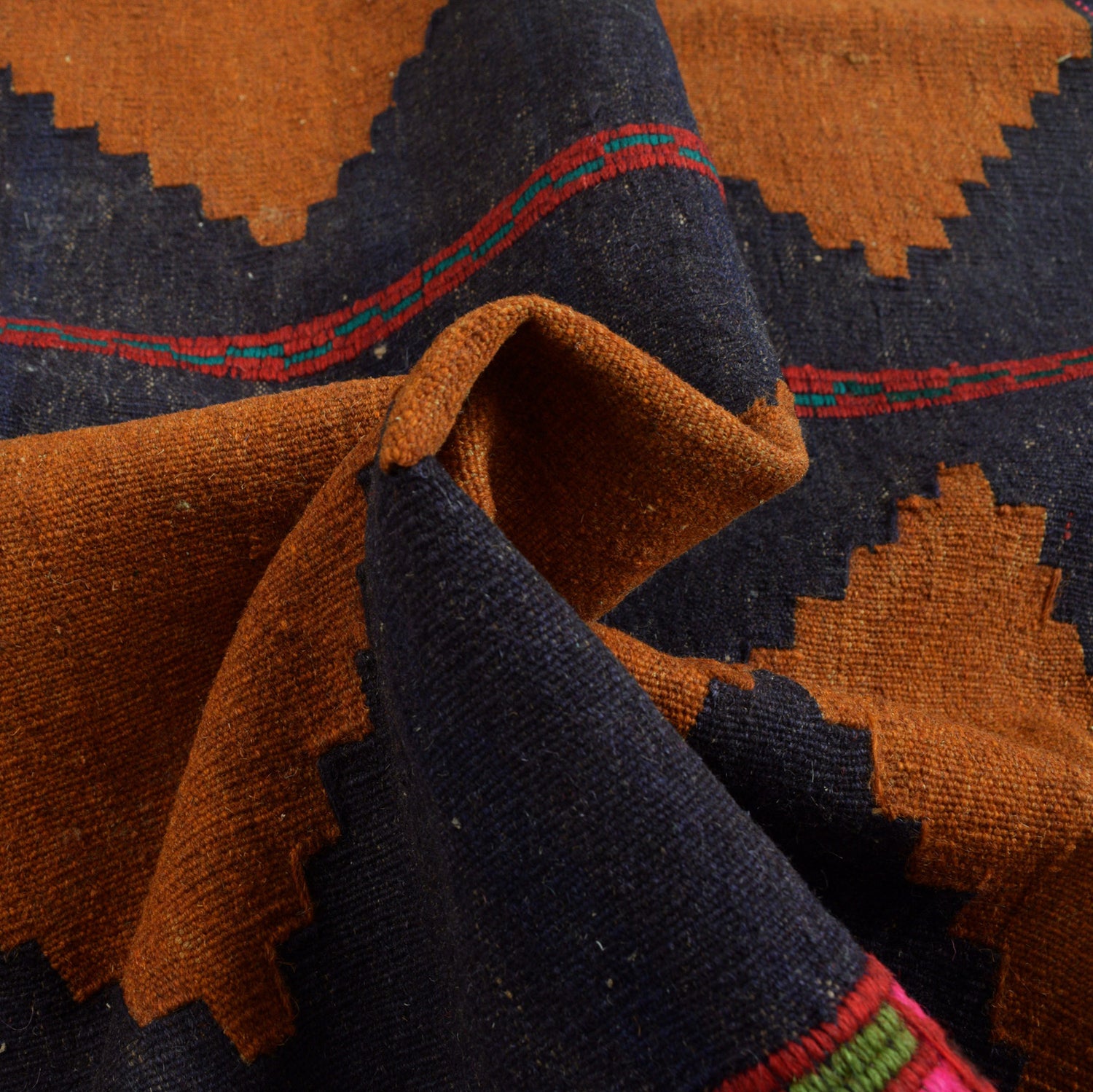 Table Sheet Runner Rug Handmade Brown Curvilinear 5' Runner