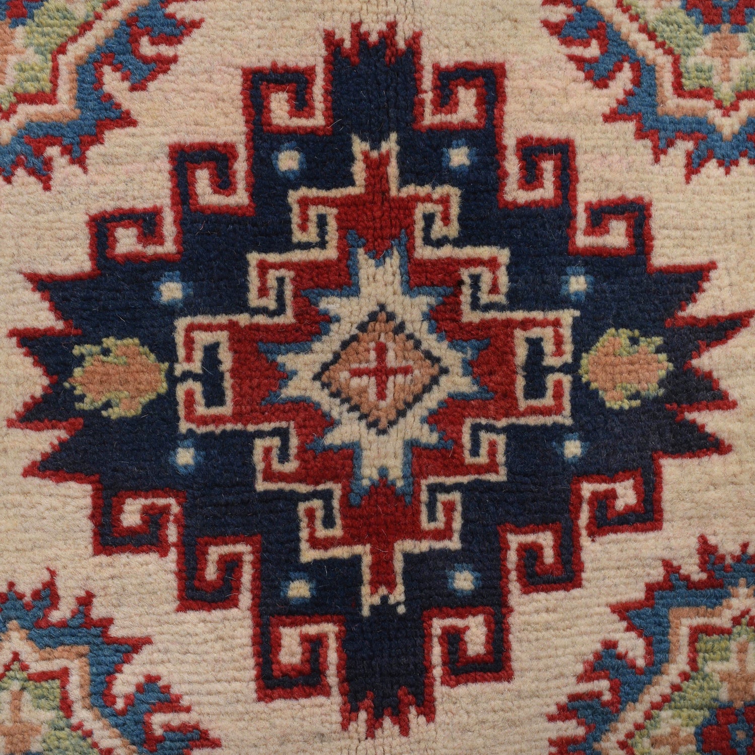 Kazak Rug Handmade Ivory Medallion 2x4 ft