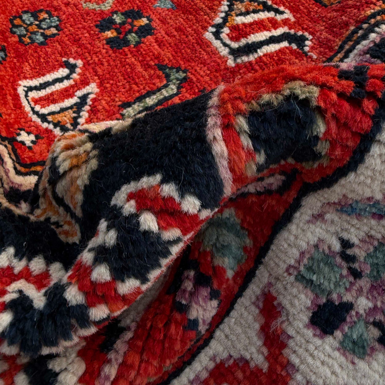 Shirazi Area Rug Handmade Red Medallion 7x10 ft