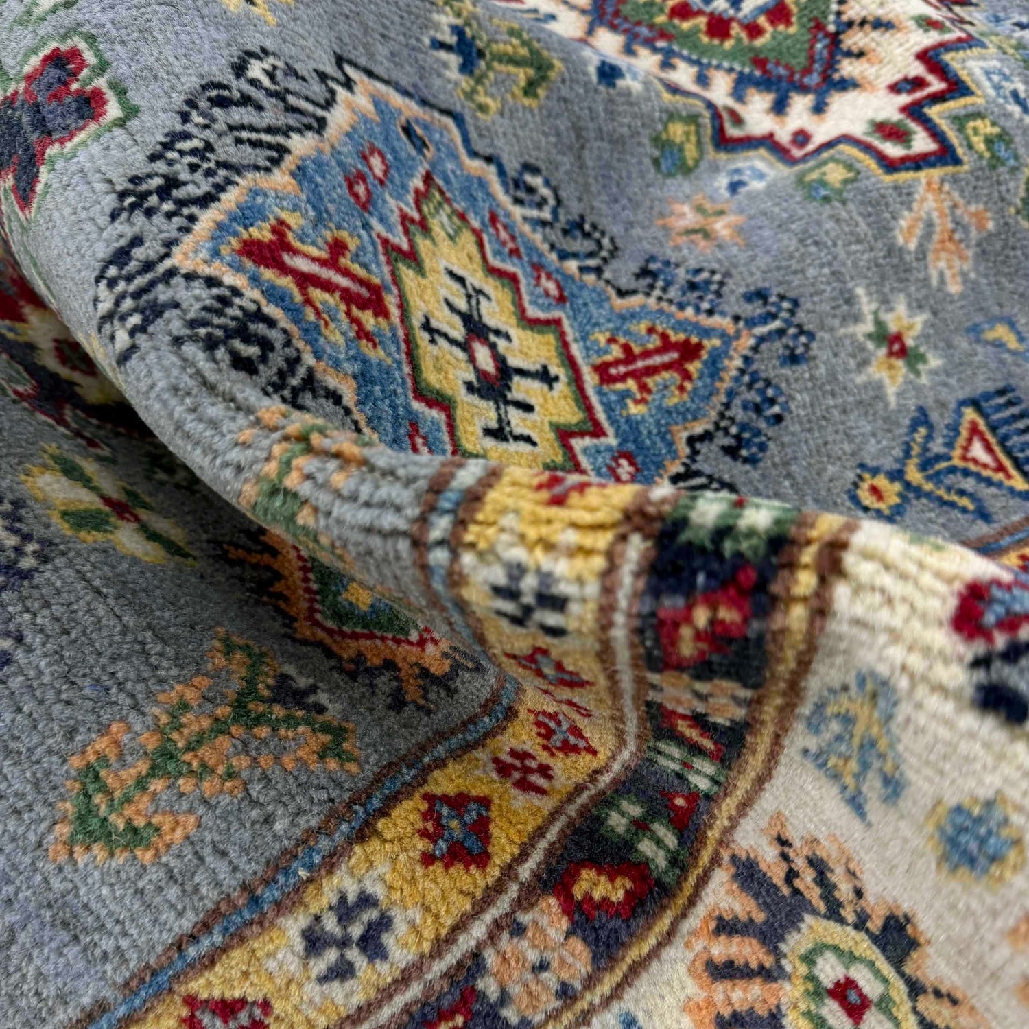 Kazak Rug Handmade Gray Medallion 4x6 ft