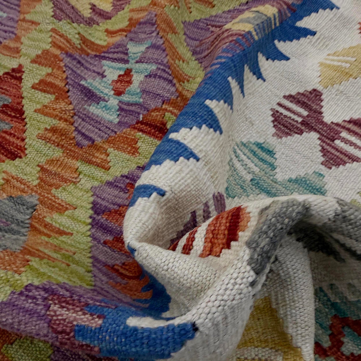 Hand-Knotted Multi Geometric Vegetable Kilim Area Rug – 146 x 207 cm | SKU: G38926