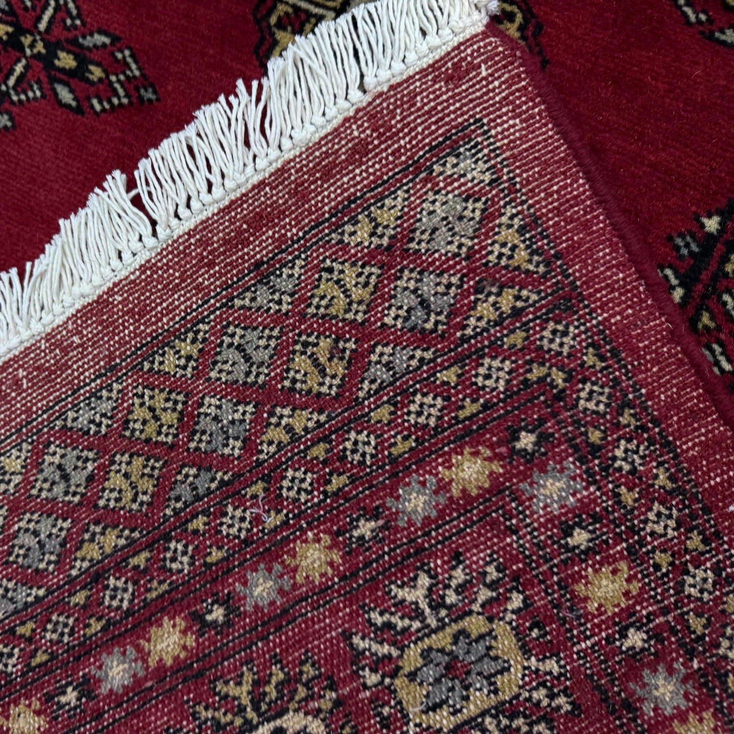 Bokhara Rug Handmade Vibrant Red Medallion 4x6 ft