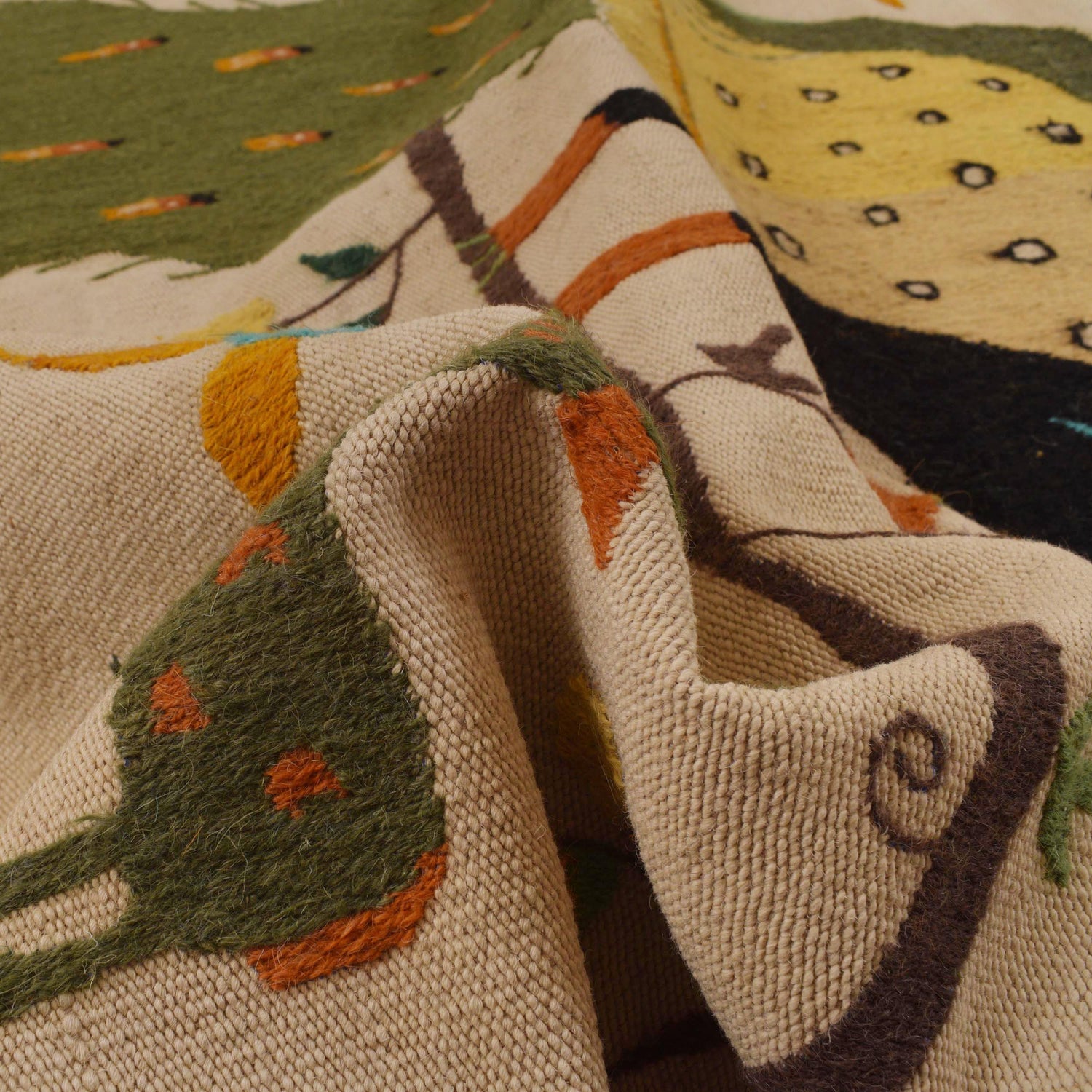Embroidery Kilim Area Rug Handmade Beige Animal 5x8 ft