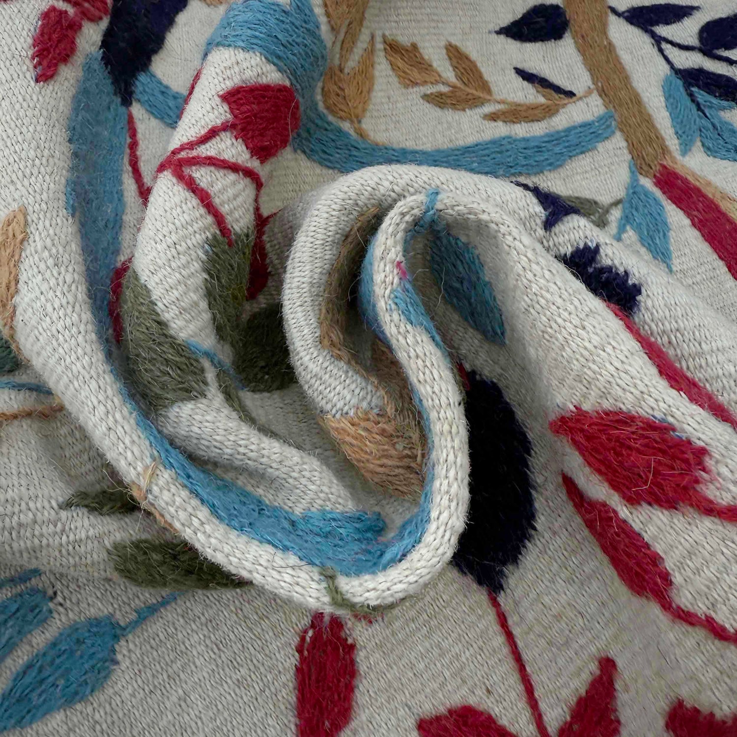 Embroidery Kilim Area Rug Handmade Beige Animal 4x6 ft