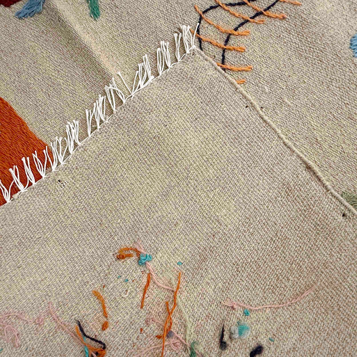 Embroidery Kilim Area Rug Handmade Beige Animal 4x6 ft