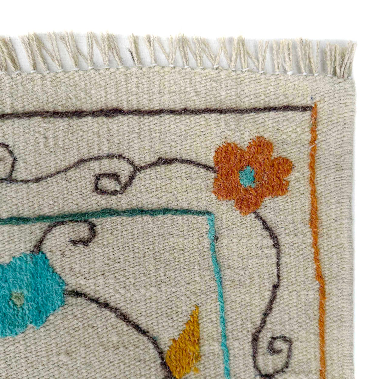 Embroidery Kilim Area Rug Handmade Beige Animal 4x6 ft