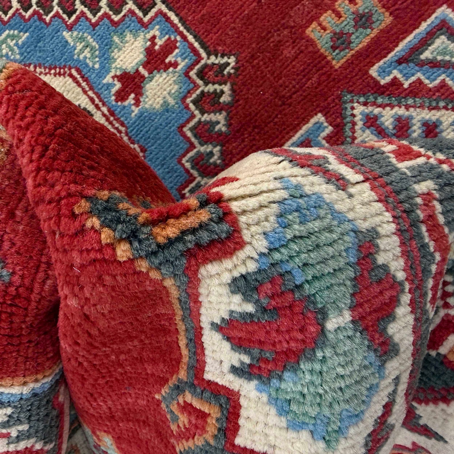 Kazak Rug Handmade Red Medallion 5x8 ft