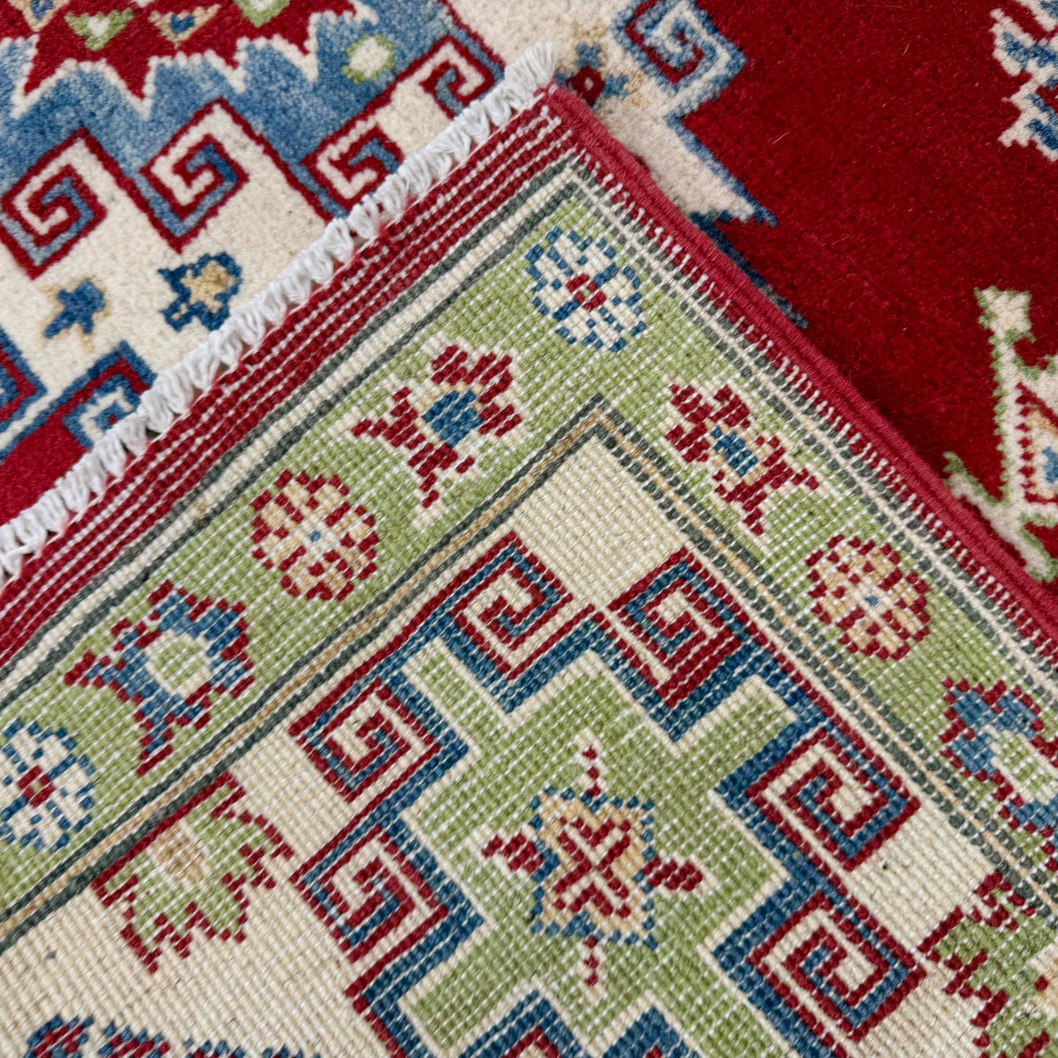 Kazak Rug Handmade Red Medallion 5x8 ft