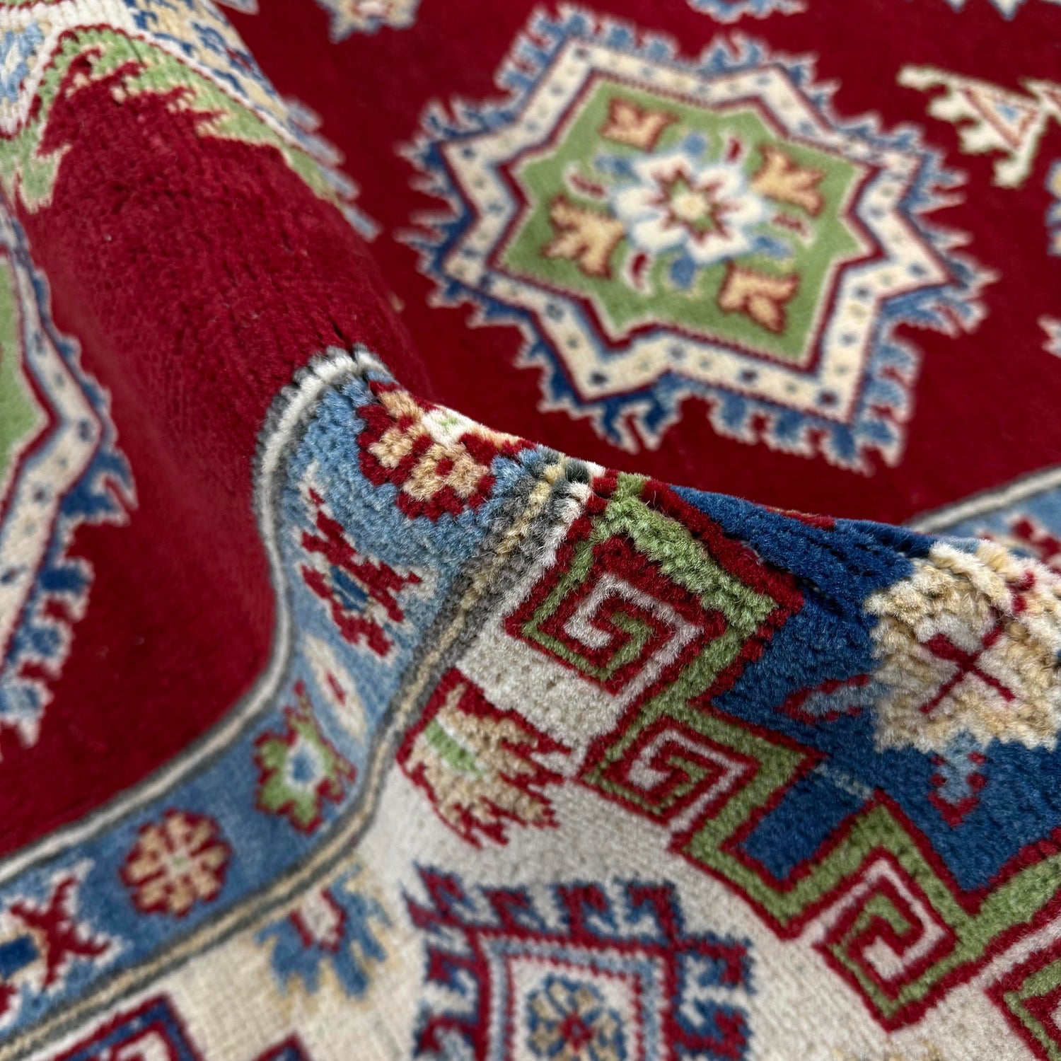 Kazak Rug Handmade Red Medallion 5x8 ft