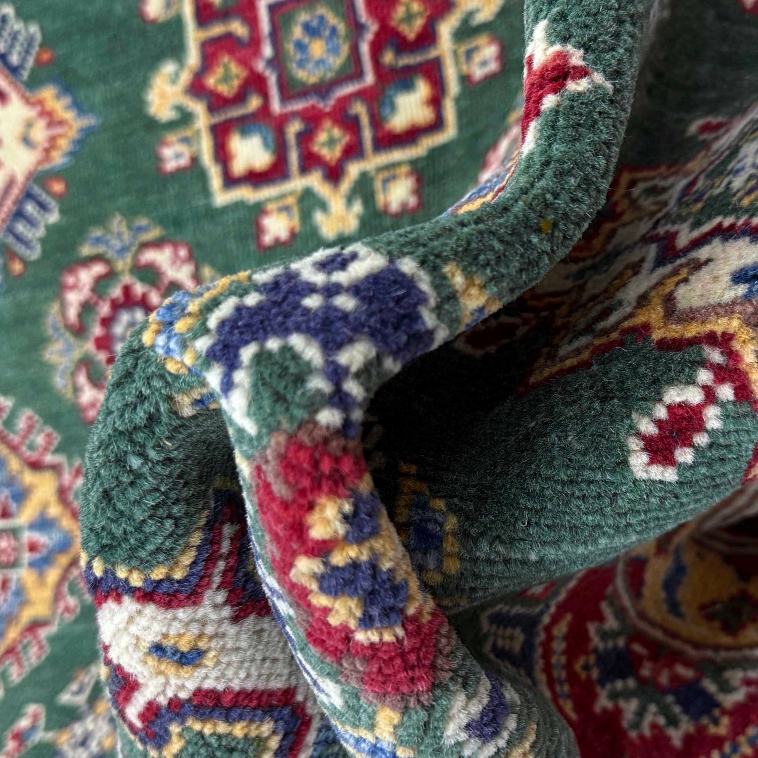 Kazak Rug Handmade Green Medallion 5x8 ft
