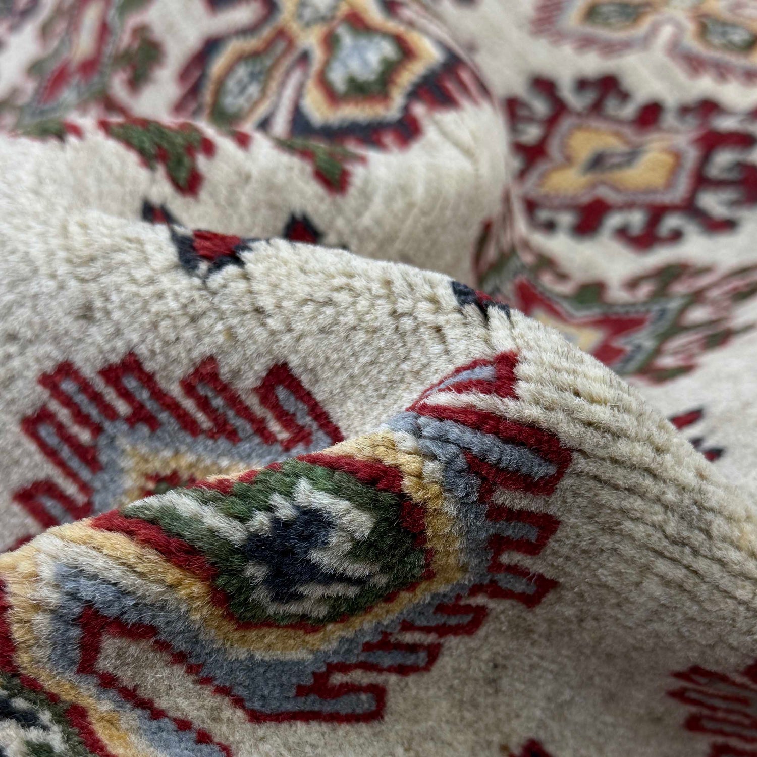 Kazak Rug Handmade Beige Medallion 6x9 ft