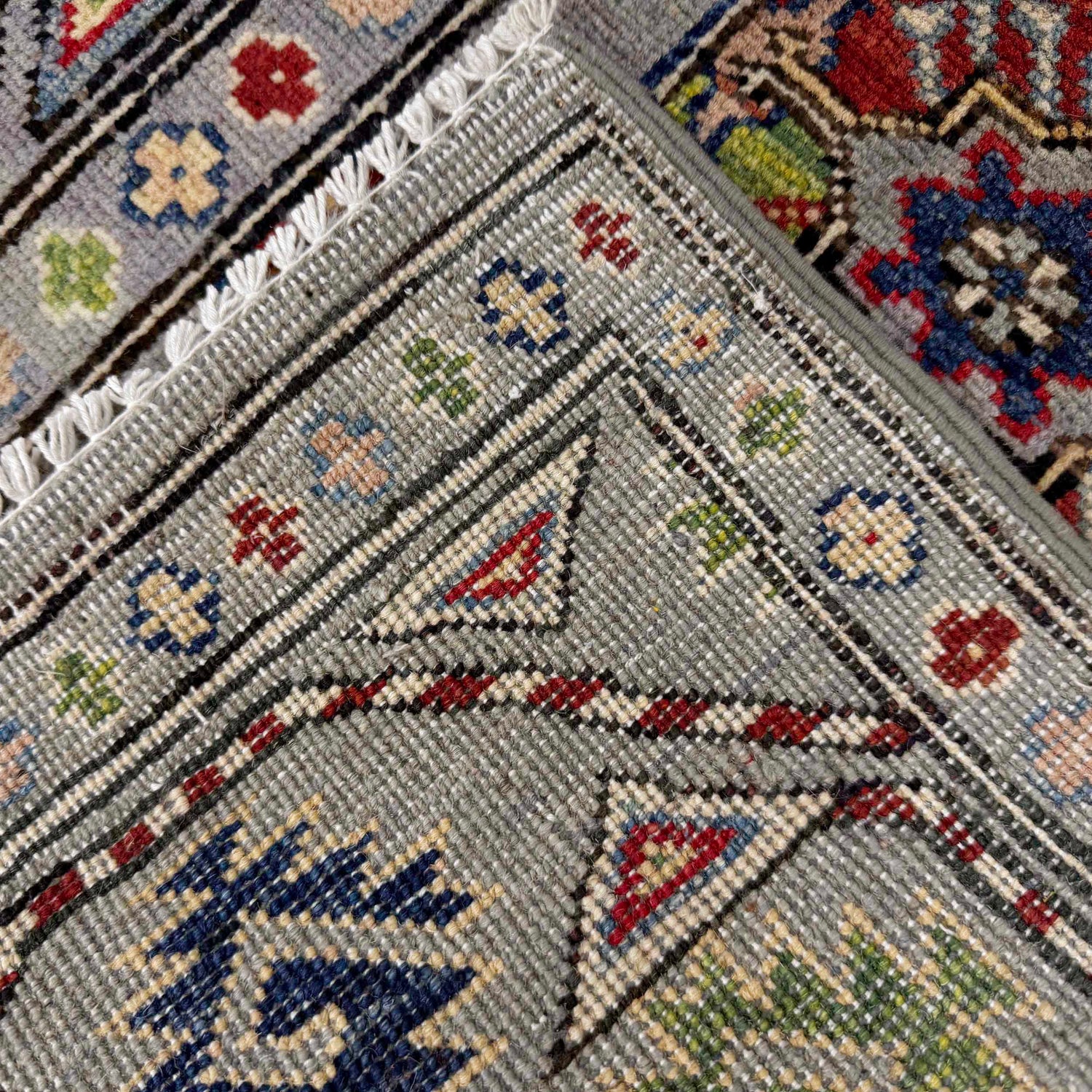 Waziri Runner Handmade Gray Medallion 10' Runner