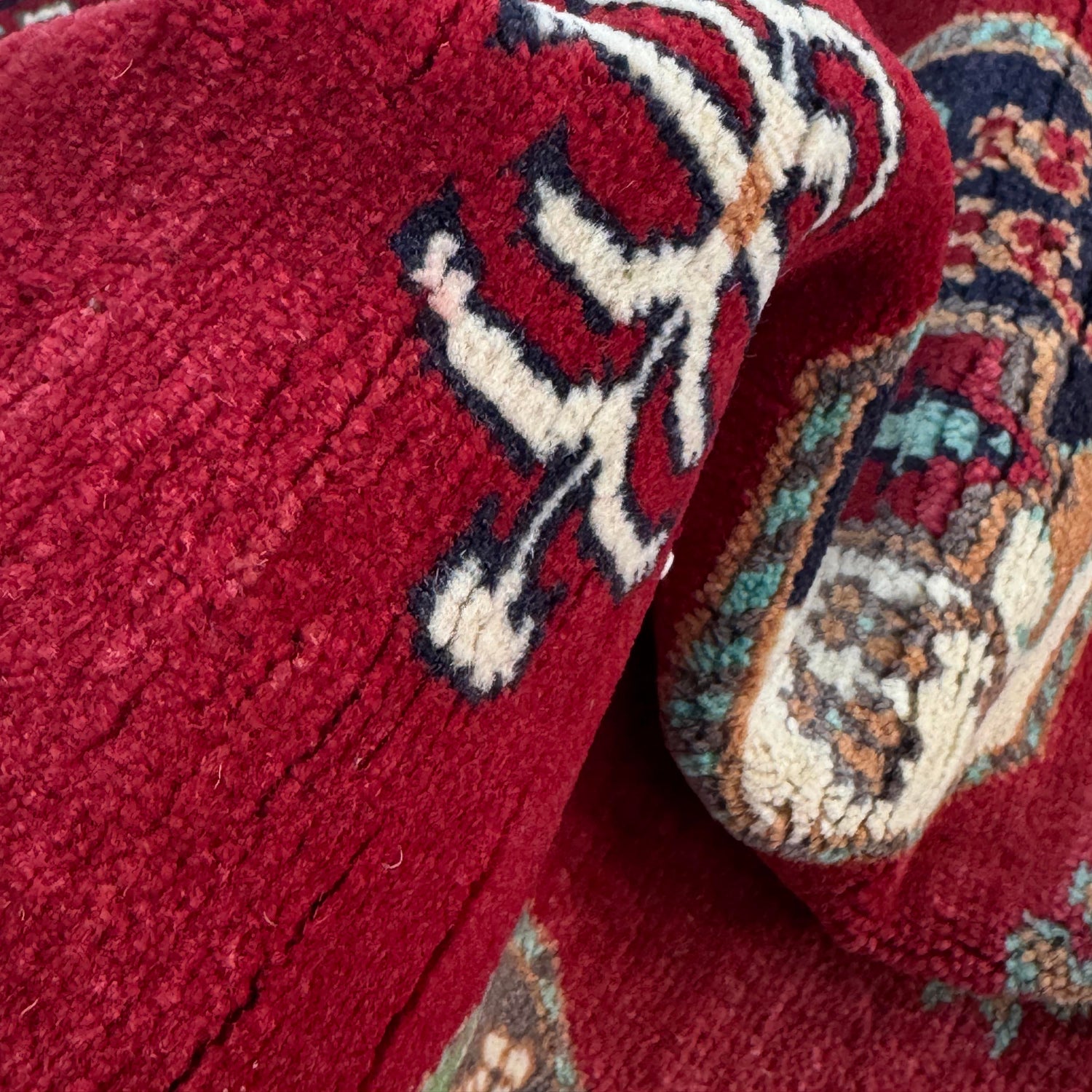 Waziri Area Rug Handmade Red Medallion 3x5 ft