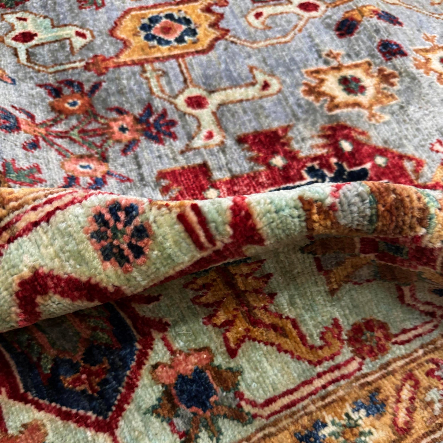 Hand-Knotted Gray Floral Sultani Area Rug – 6' 8" x 9' 9" ft (204 x 298 cm) | SKU: R39635