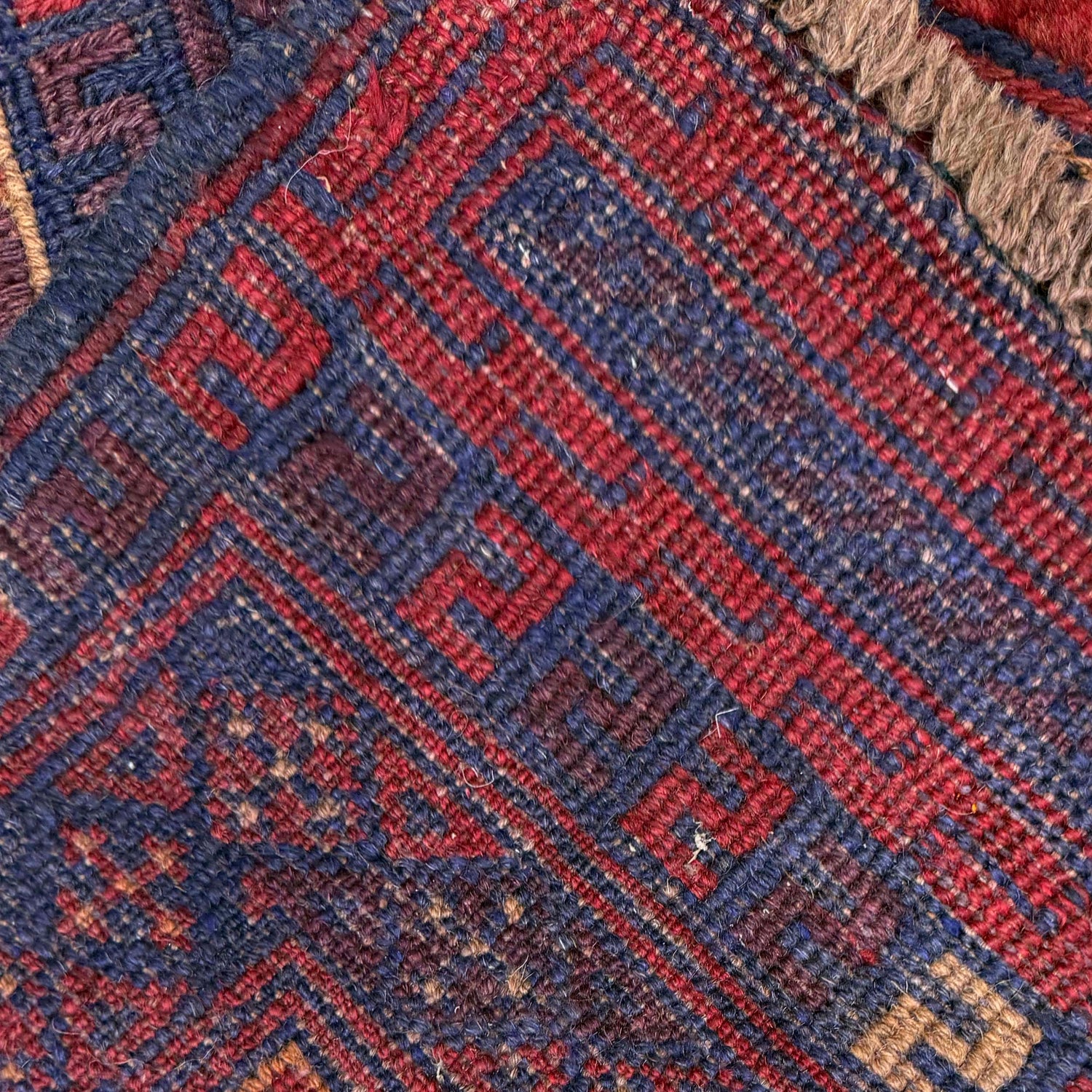 Red Color Mashwani Area Rug – 4' 10" x 6' 5" ft (147 x 196 cm) | SKU: R39735