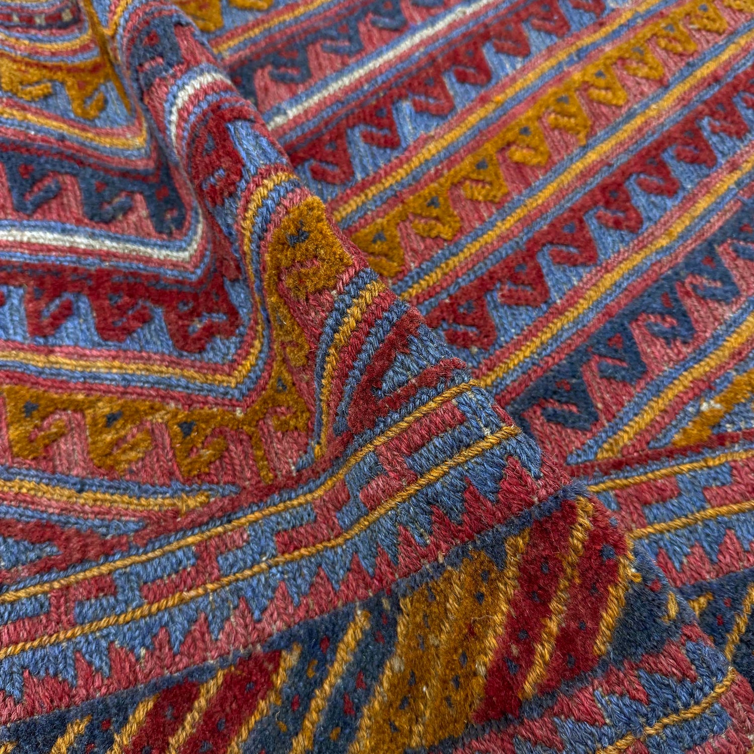 Handmade Wool Mushwani Rug – 4' 10" x 6' 1" ft (147 x 186 cm) | SKU: R39741