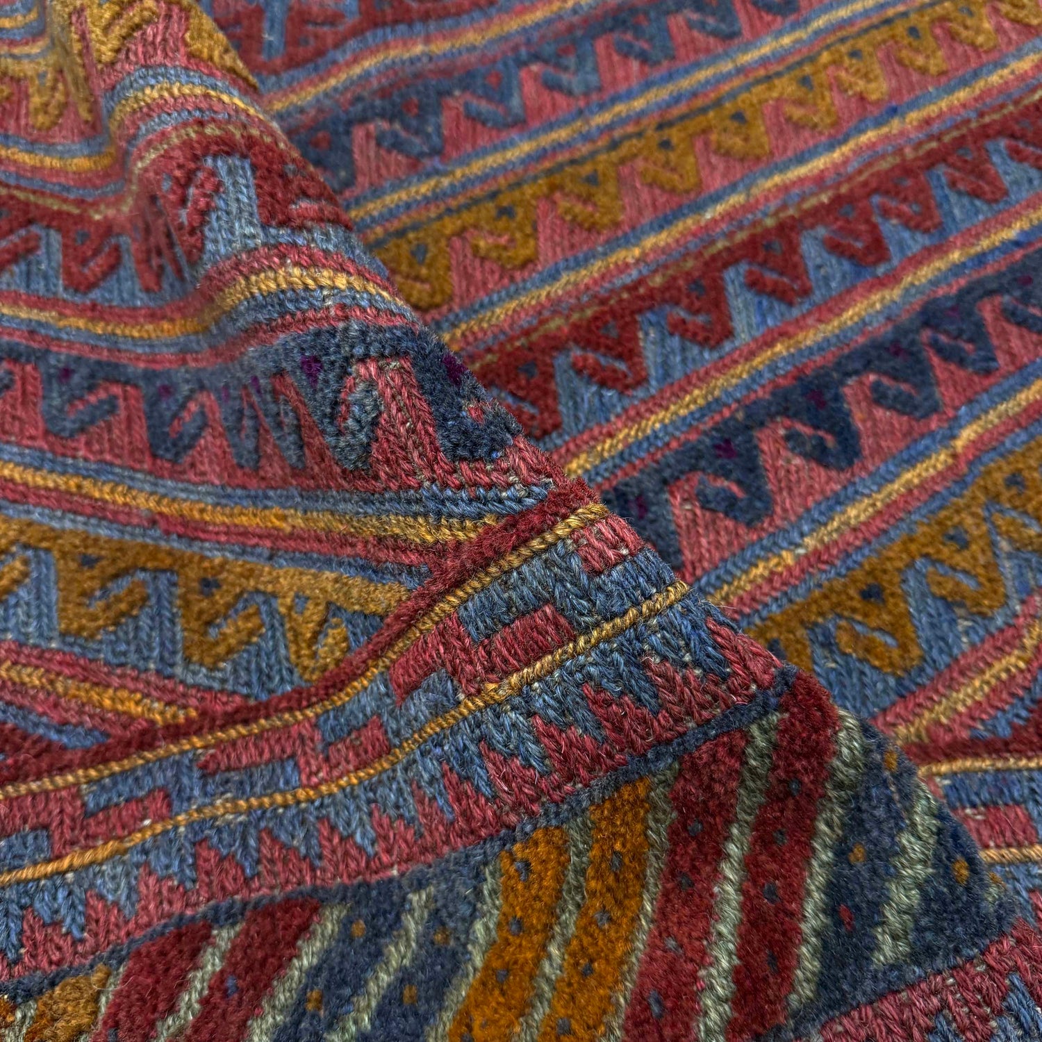 Hand Knotted Mashwani Area Rug – 4' 9" x 6' 2" ft (145 x 188 cm) | SKU: R39747