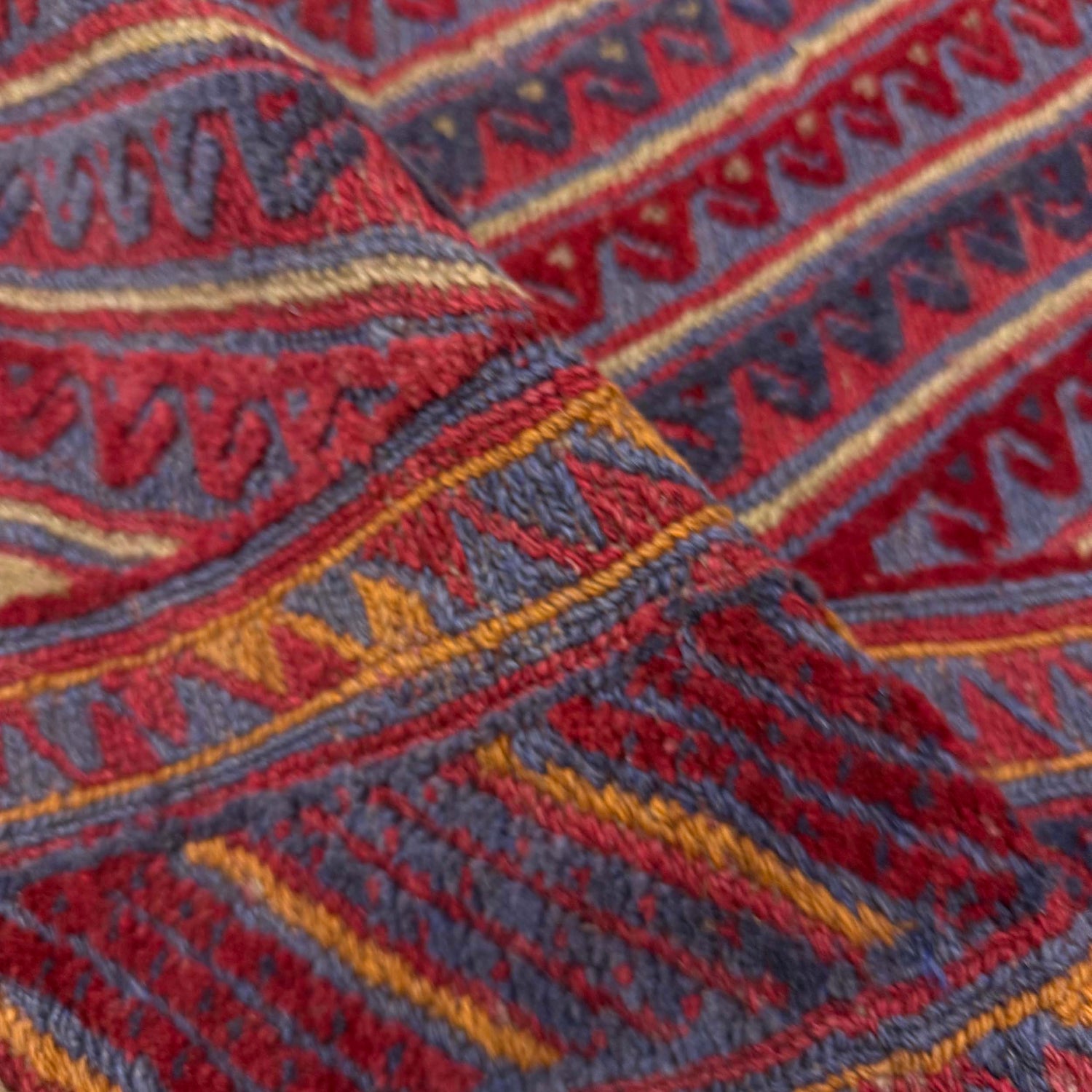 Hand Knotted Mashwani Area Rug – 4' 9" x 6' 0" ft (144 x 183 cm) | SKU: R39748