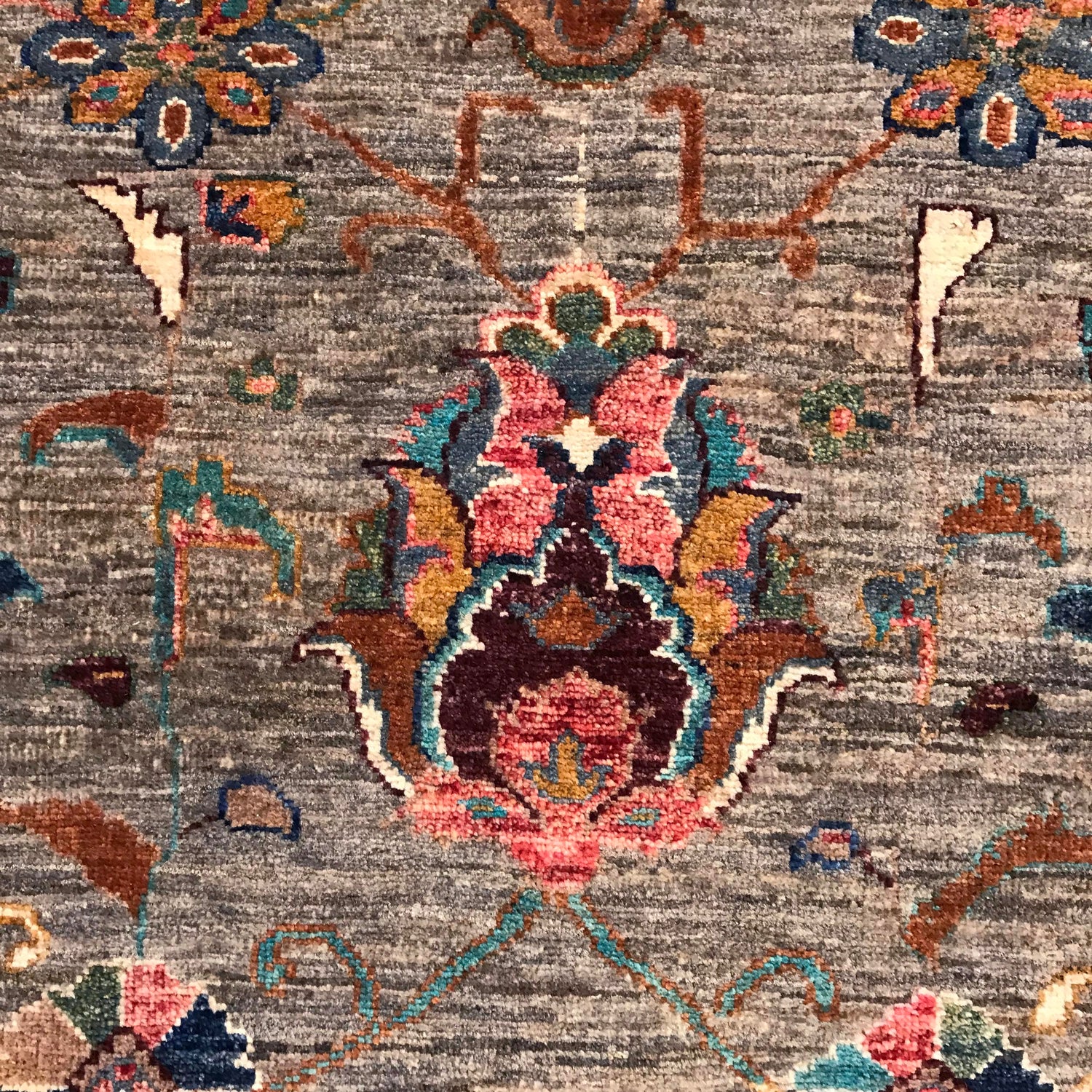 Sultani Area Rug Handmade Gray Floral 7x10 ft