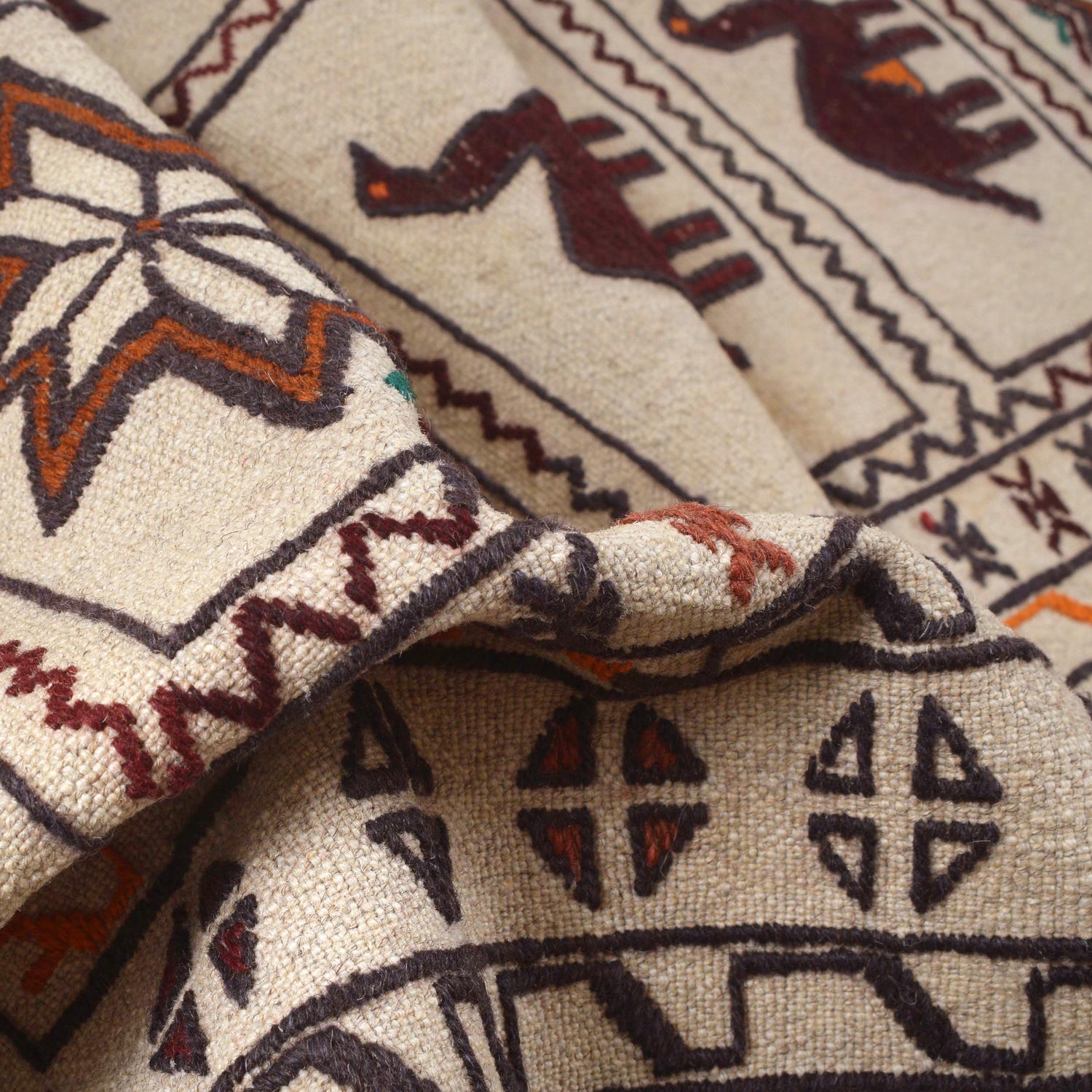 Soumak Kilim Area Rug Handmade White Pictorial 4x6 ft