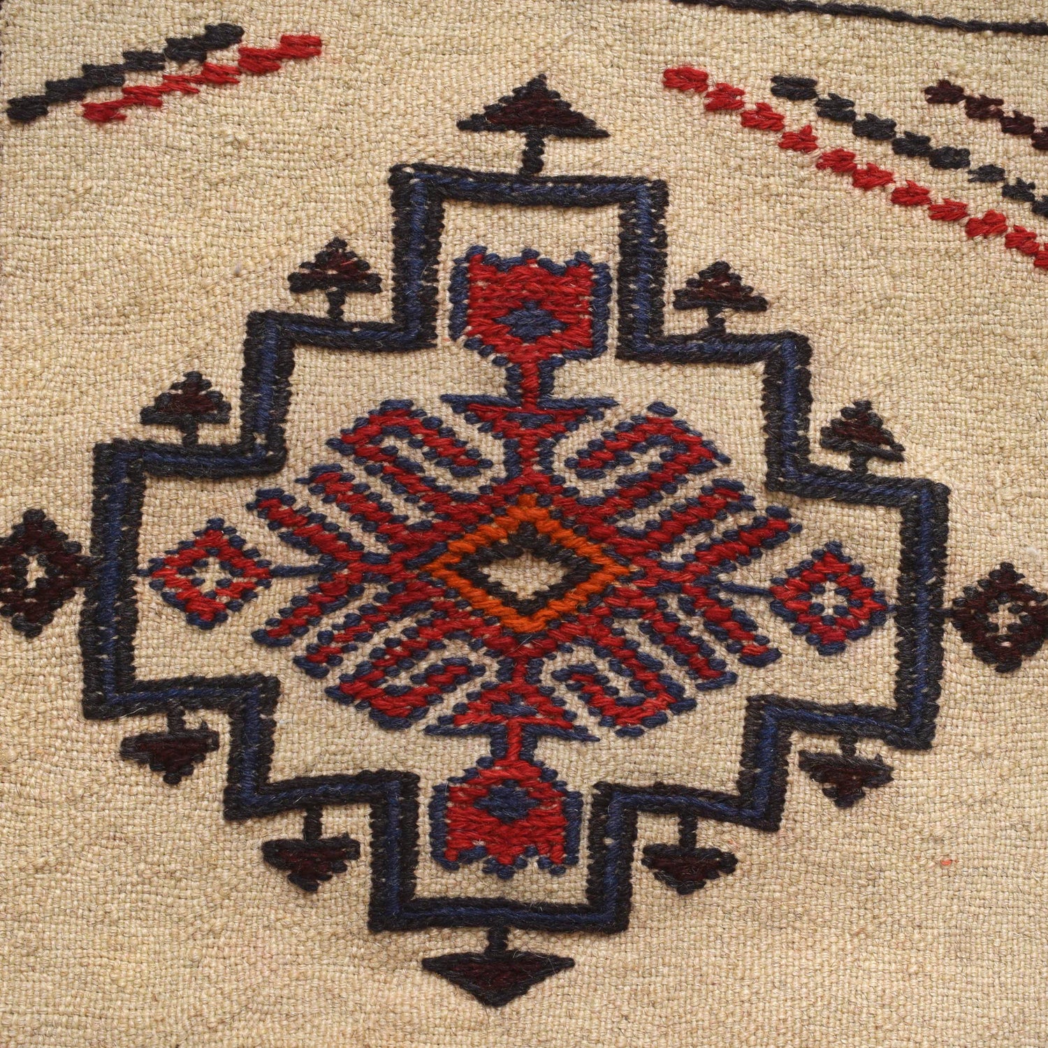 Soumak Kilim Area Rug Handmade White Floral 4x6 ft