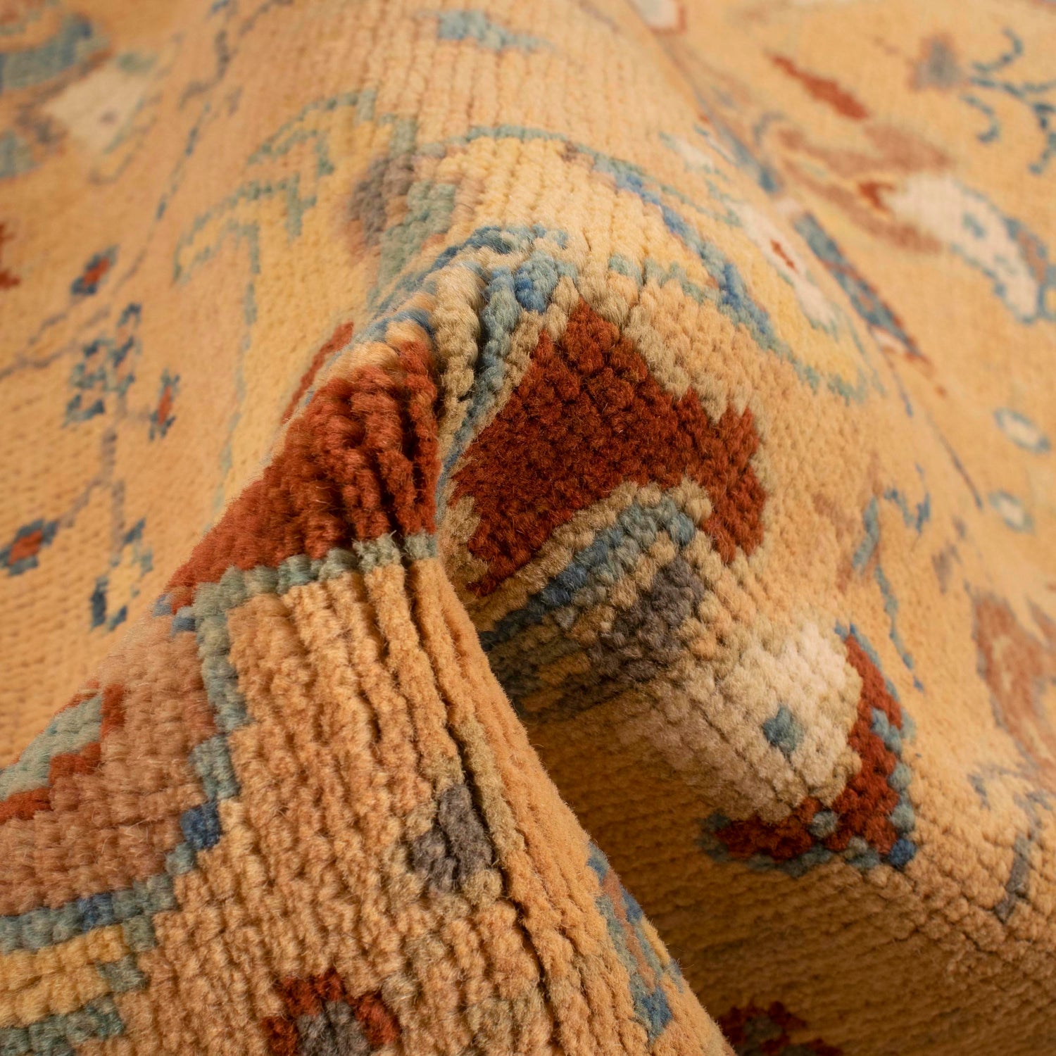 Pictorial Rug Handmade Orange Design