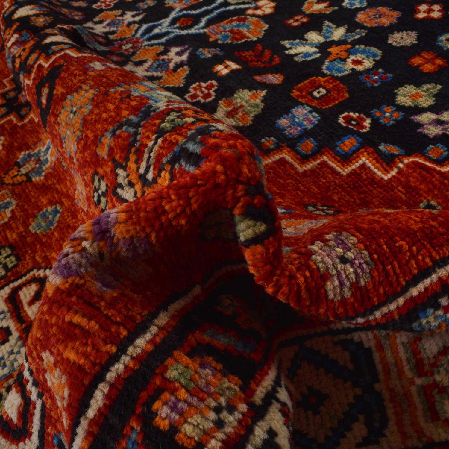 Shirazi Area Rug Handmade Red Medallion 7x10 ft