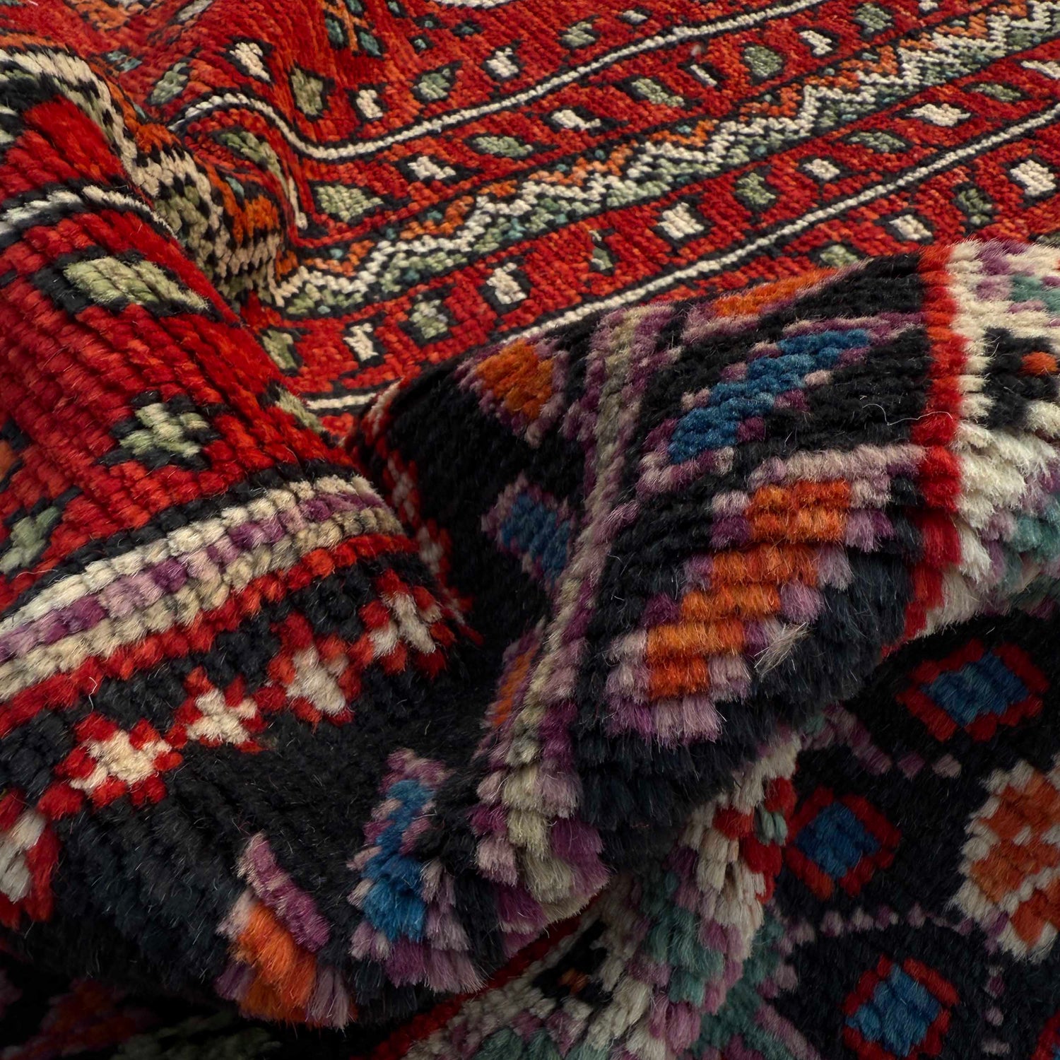 Shirazi Area Rug Handmade Red Medallion 7x10 ft
