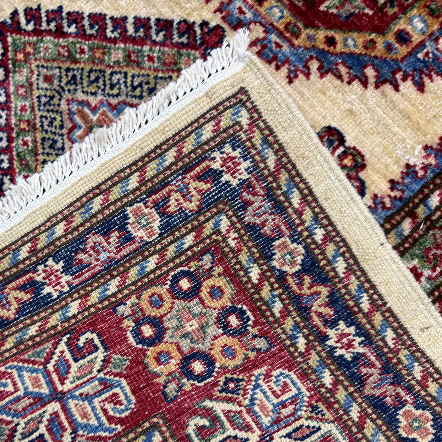 Kazak Rug Handmade Beige Medallion 5x8 ft
