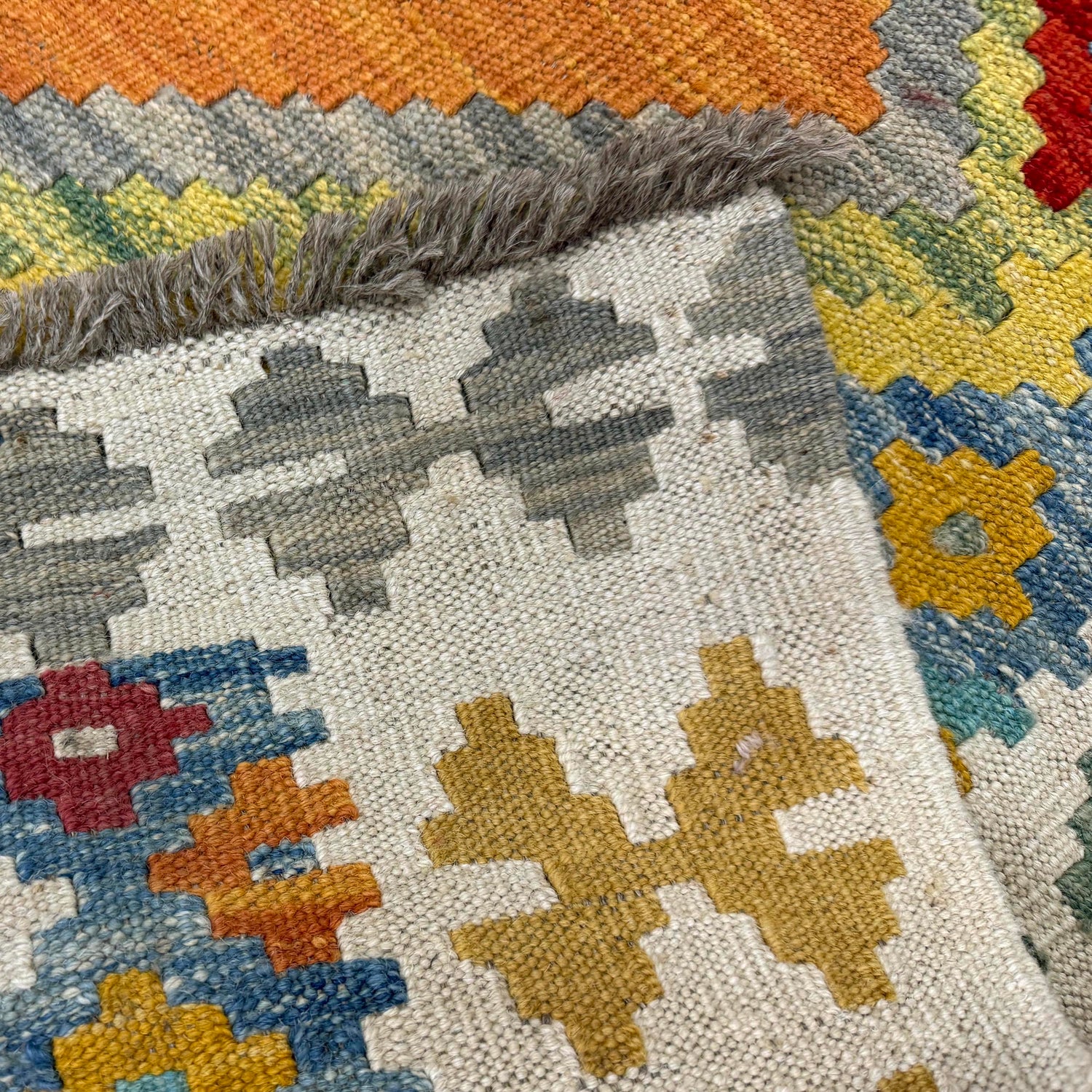 Small Size Chobi Kilim – 4' 1" x 5' 8" ft (125 x 172 cm) | SKU: Y39668